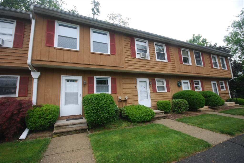 Chicopee, MA 01013,343 Chicopee St #41