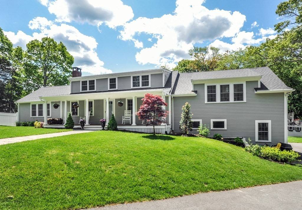 Duxbury, MA 02332,29 Pine Ridge Ln
