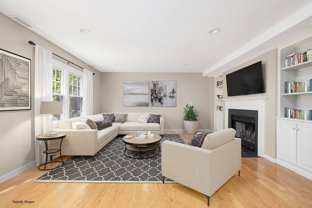 Dartmouth, MA 02748,30 Country Way #30