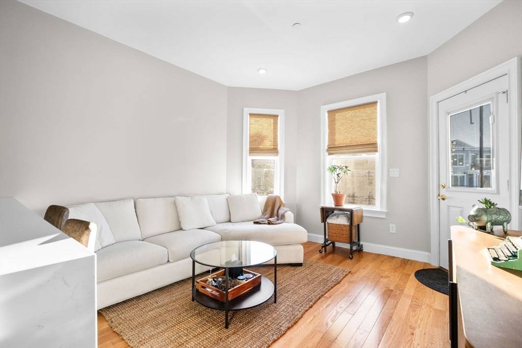Winthrop, MA 02152,35 Somerset #5A