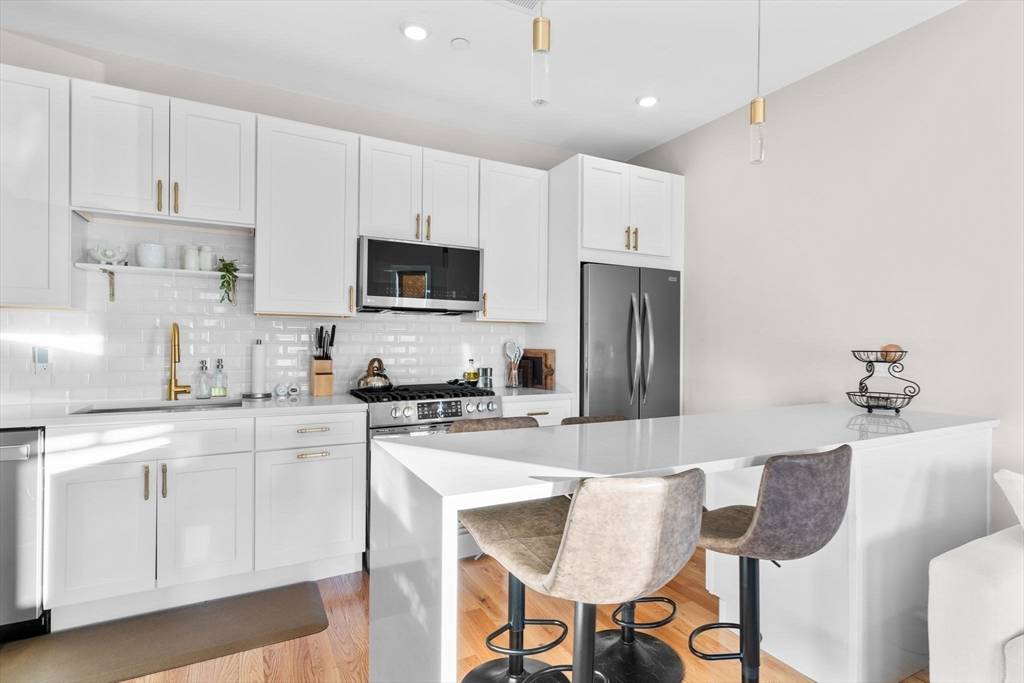 Winthrop, MA 02152,35 Somerset #5A