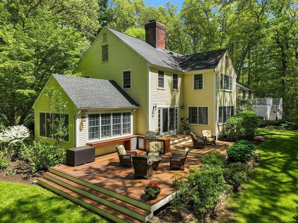 Wayland, MA 01778,63 Claypit Hill Rd