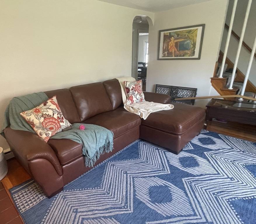 31 Elm St Bellingham, MA 02019