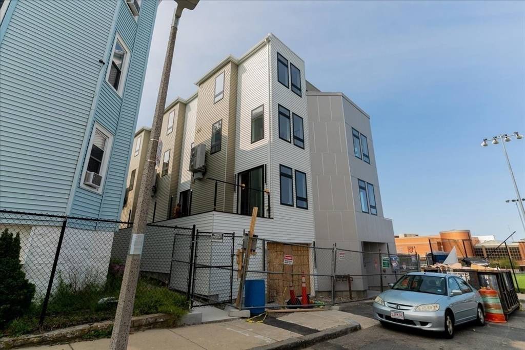 Boston, MA 02125,29 Woodford St #- 2