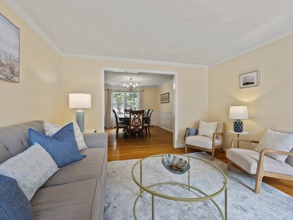 48 Lexington Drive Acton, MA 01720
