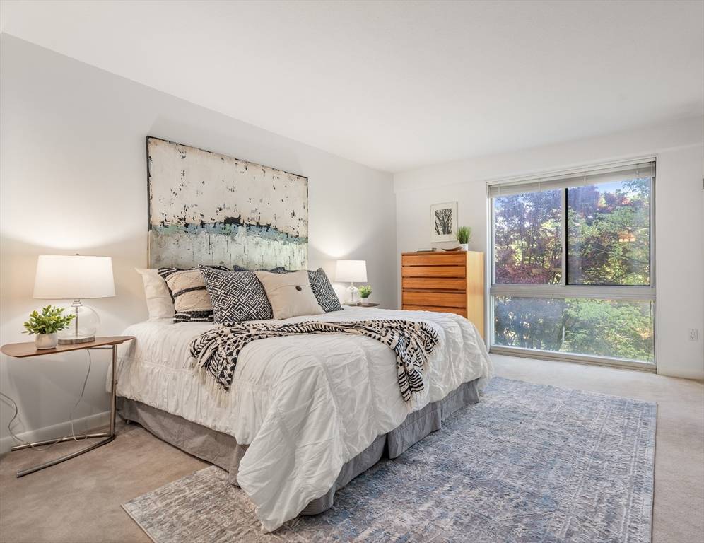 1010 Memorial Drive #3F Cambridge, MA 02138