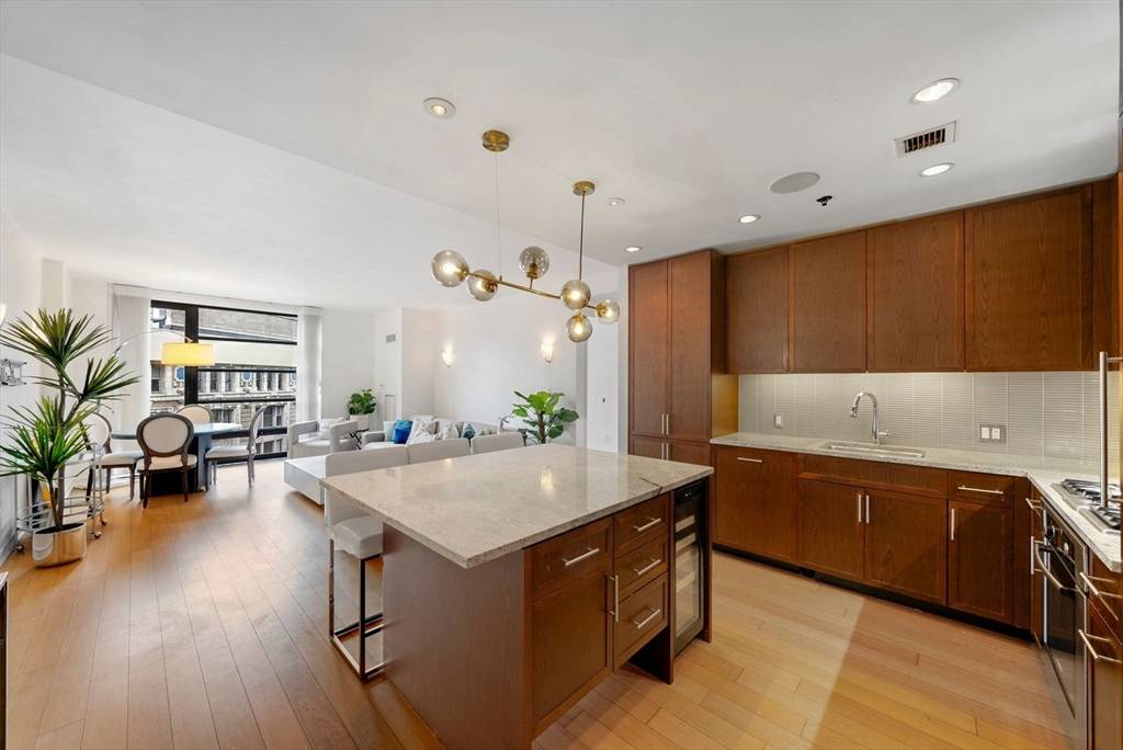 Boston, MA 02111,580 Washington St #901