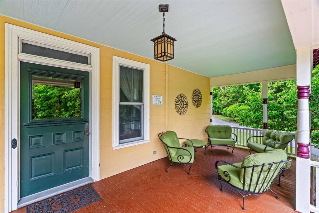 104 Main St Topsfield, MA 01983