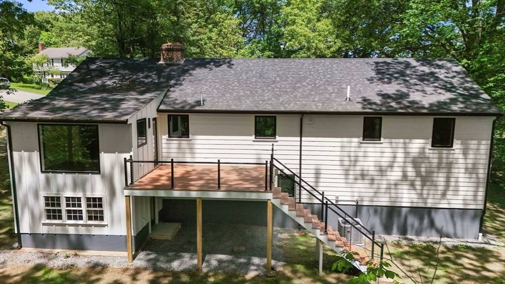 Maynard, MA 01754,20 Howard Rd