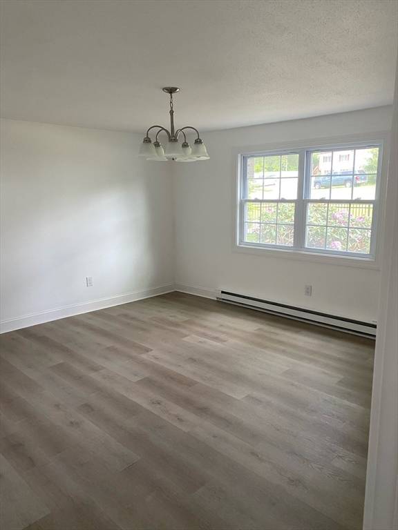 Dudley, MA 01571,11 Chestnut St #2