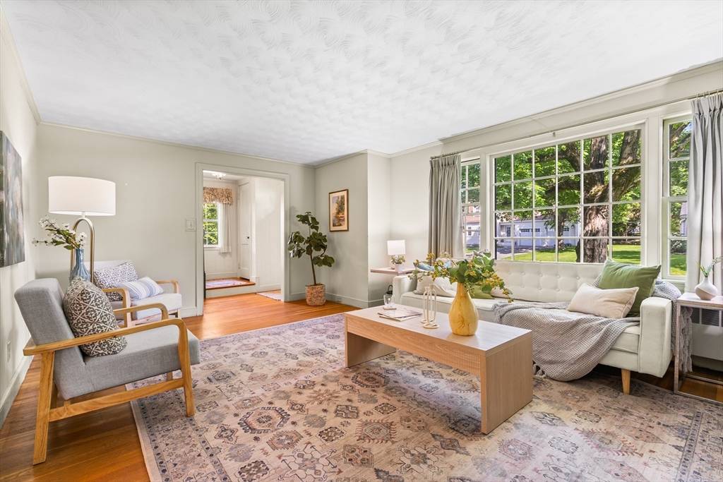 Reading, MA 01867,24 Meadow Brook Ln