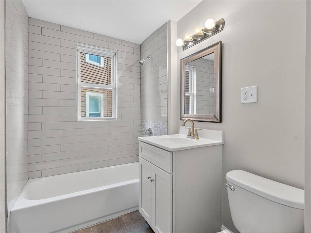 Boston, MA 02122,17 Chelmsford St #2