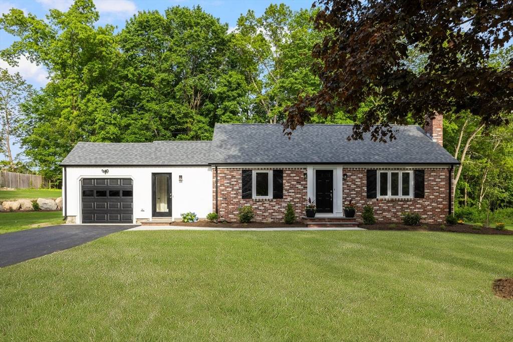 47 Jacob Street Seekonk, MA 02769