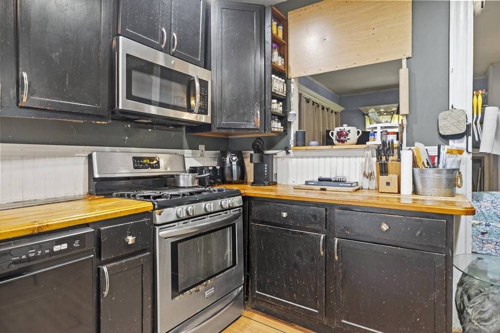 124 South Main St Middleboro, MA 02346