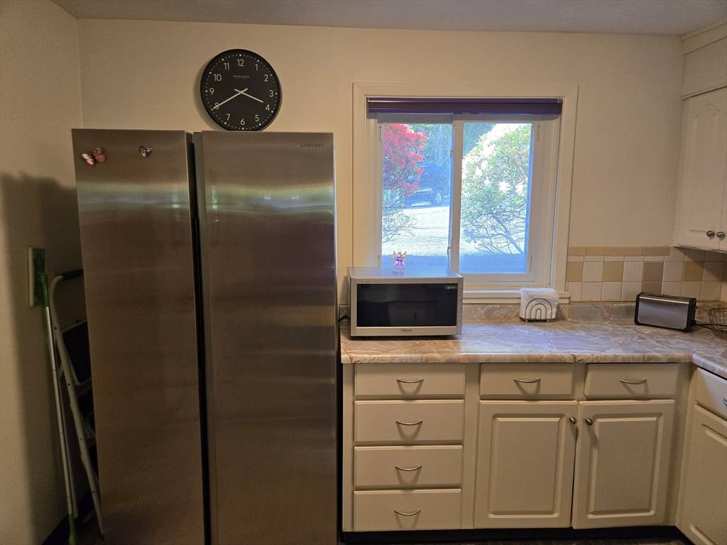 Waltham, MA 02452,82 Lionel Ave #B