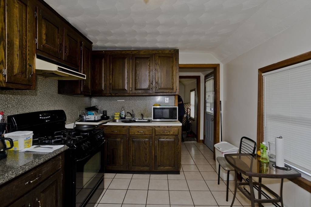 295 Main Springfield, MA 01151