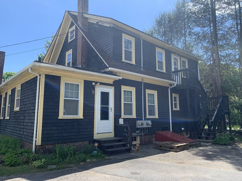 Seekonk, MA 02771,188 Newman Ave
