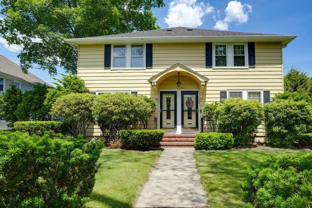 Uxbridge, MA 01569,77 Cross Street #77