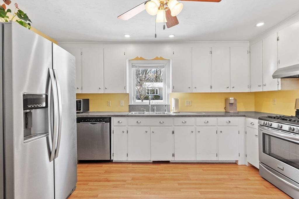 Leominster, MA 01453,40 Flaggler Rd