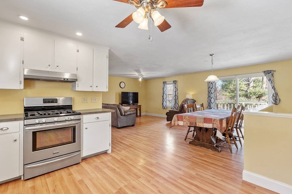 Leominster, MA 01453,40 Flaggler Rd