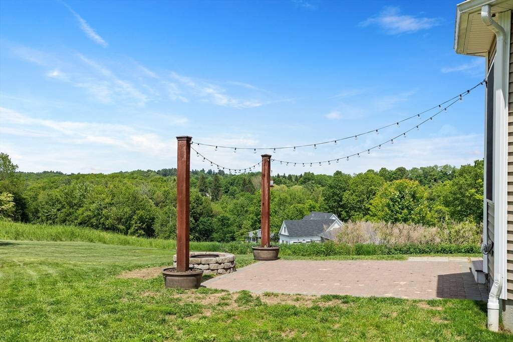 Lunenburg, MA 01462,439 Sunnyhill Rd