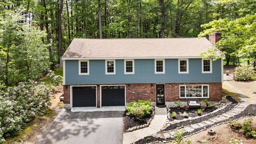 Andover, MA 01810,28 Greenwood Road