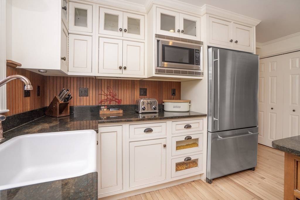 Amesbury, MA 01913,5 Maudsley View Ln