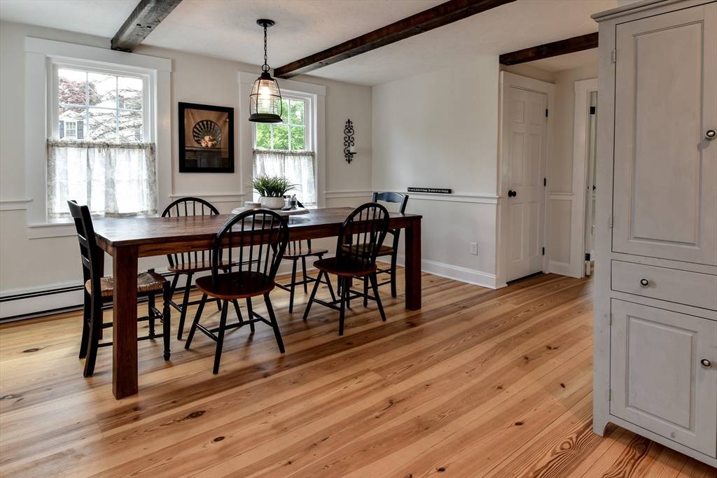 Hopkinton, MA 01748,49 Hayden Rowe St