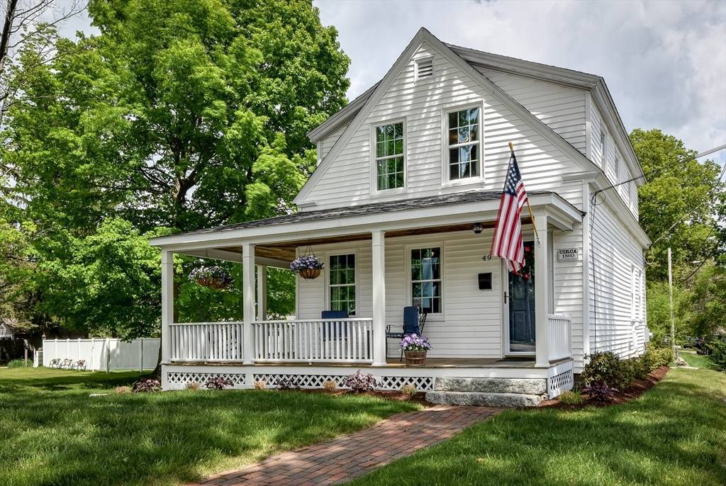 Hopkinton, MA 01748,49 Hayden Rowe St