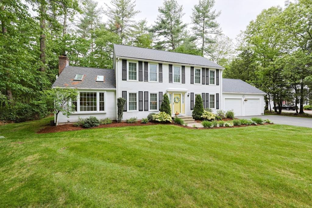 Wrentham, MA 02093,65 Hayden Woods
