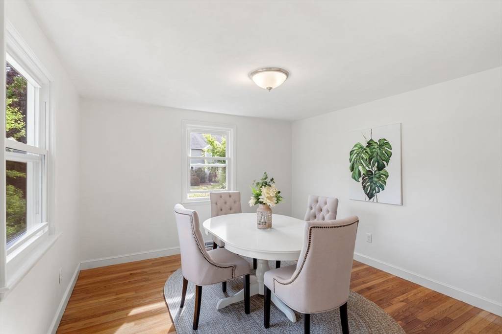65 Cary Ave Lexington, MA 02421