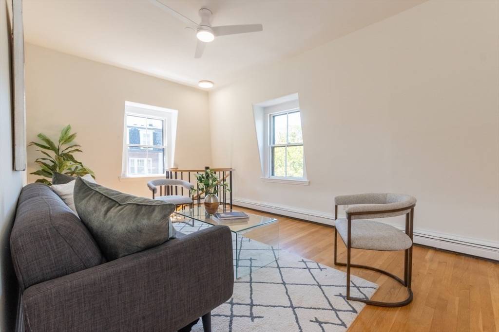Cambridge, MA 02139,35 Bigelow St #5