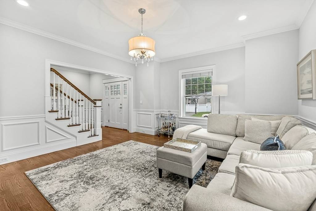 Winchester, MA 01890,4 Fairfield Pl
