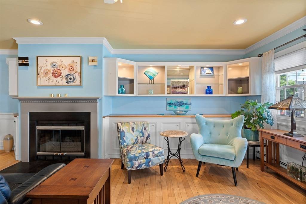 Newburyport, MA 01950,3 Salem St #3
