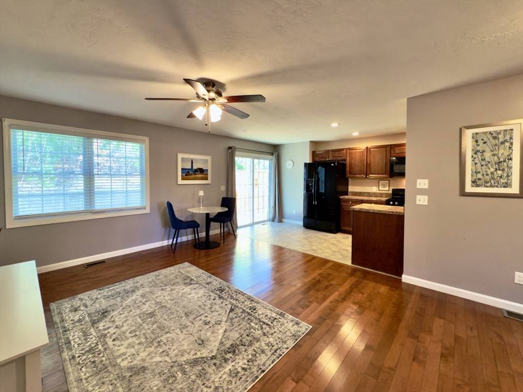 Palmer, MA 01069,23 Ains Manor #23