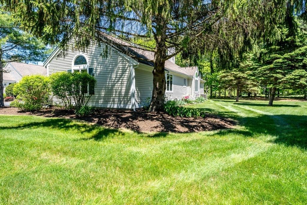 Mashpee, MA 02649,9 Longwood Rd #239