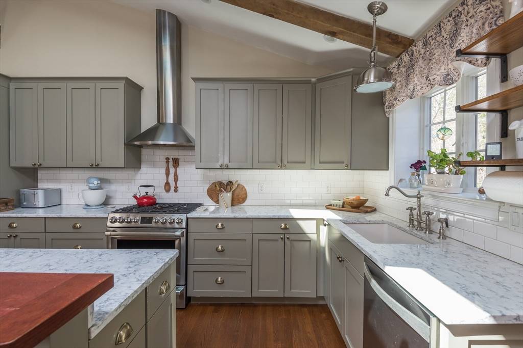 Pembroke, MA 02359,114 Standish Street