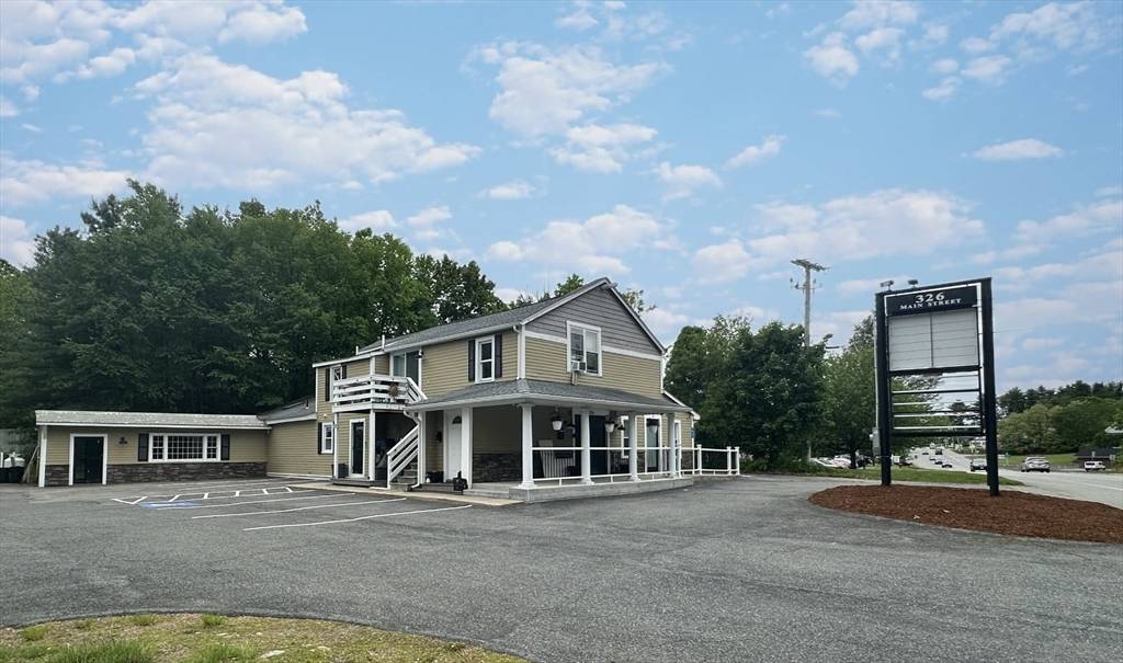 Northborough, MA 01532,326 Main St