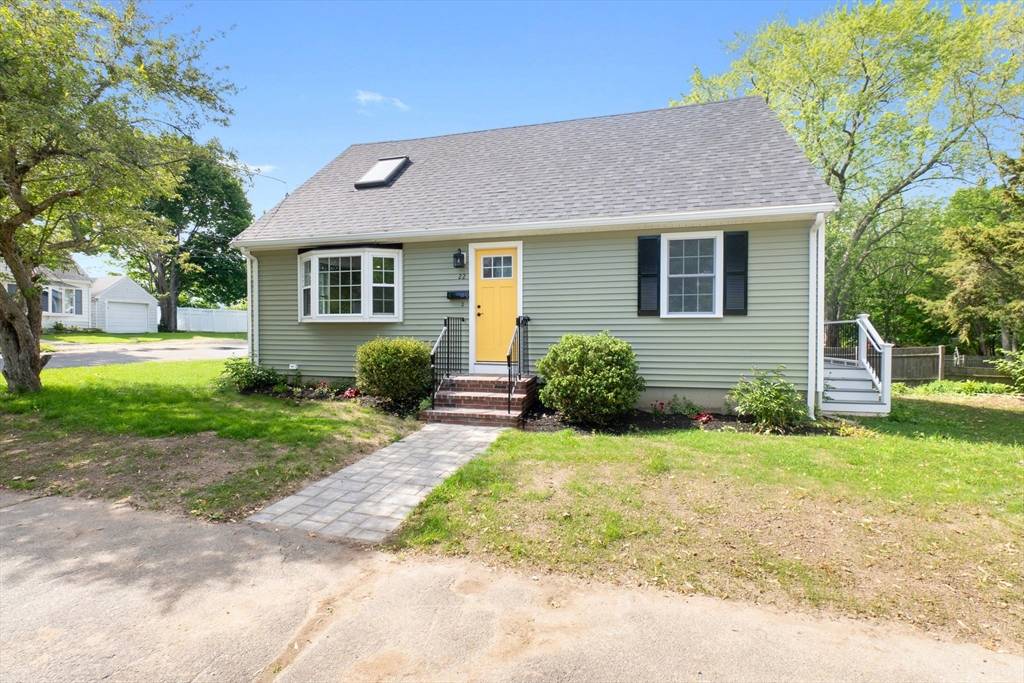 Beverly, MA 01915,22 Kittredge Street