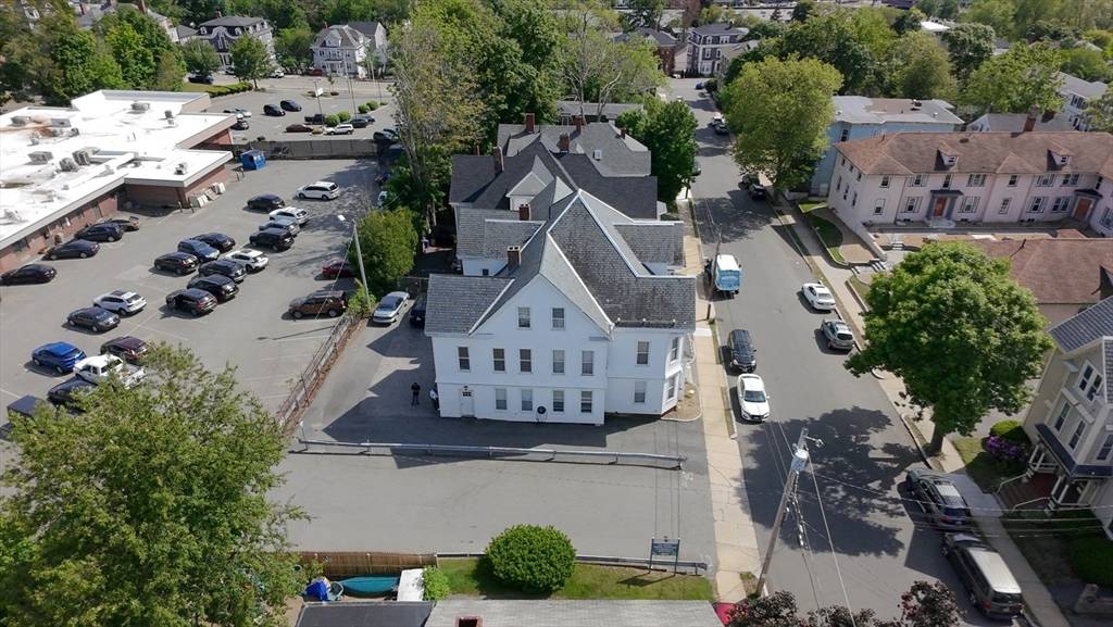 Haverhill, MA 01830,27-29 Webster St