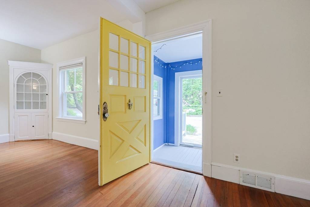 Sharon, MA 02067,44 Huntington Ave