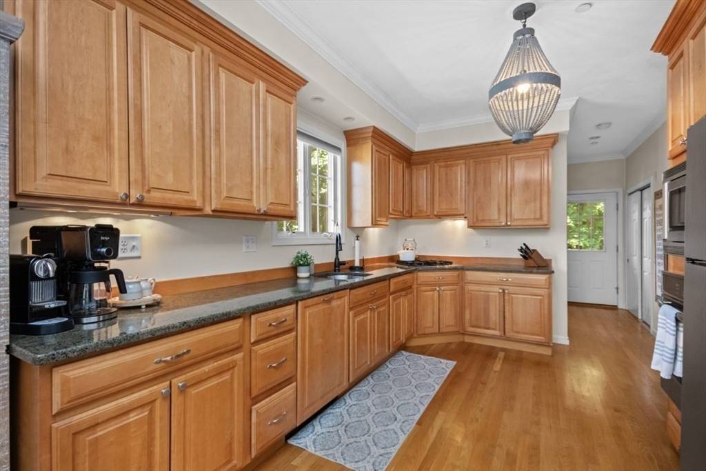 Boston, MA 02124,337-339 Gallivan Blvd #2