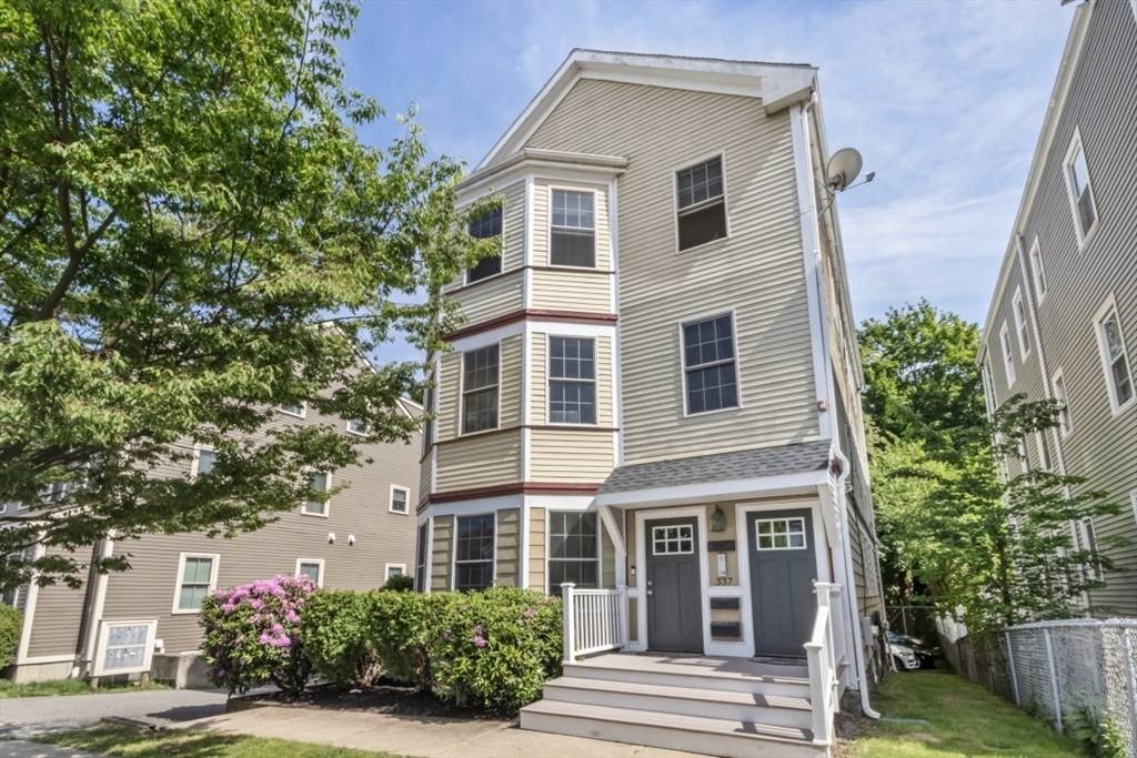 Boston, MA 02124,337-339 Gallivan Blvd #2