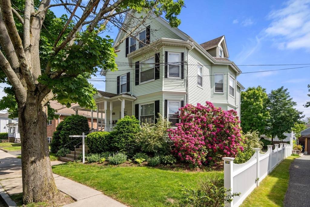 Waltham, MA 02453,247 Ash Street #3