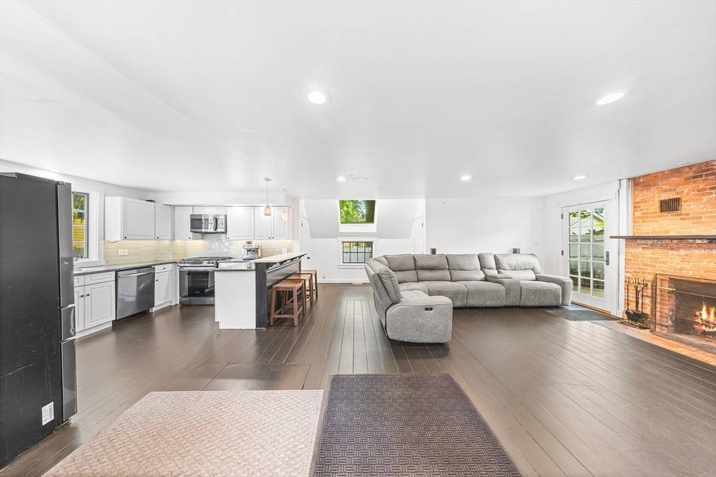 Lexington, MA 02420,11 N Hancock St