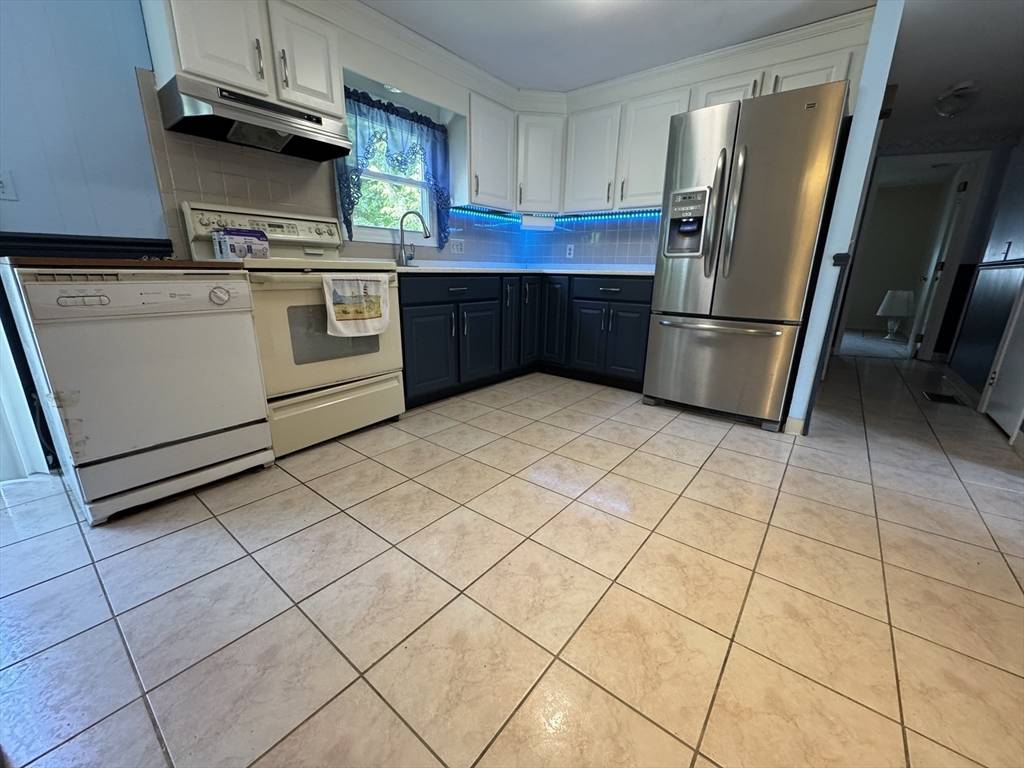 Springfield, MA 01128,124 Sierra Vista