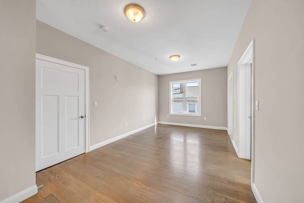 966 Hyde Park Ave #301 Boston, MA 02136