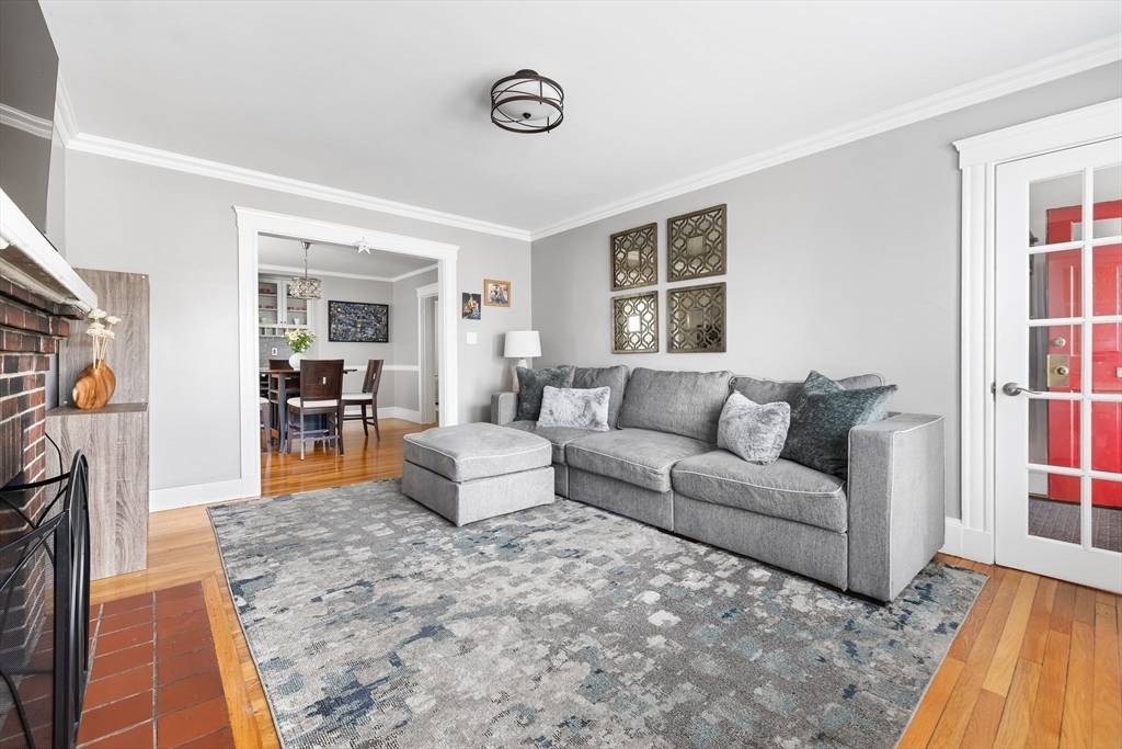 Watertown, MA 02472,72 Edgecliff Rd #72