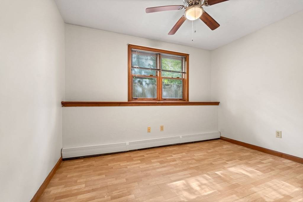 10 Nuttall Ln #3 Worcester, MA 01604