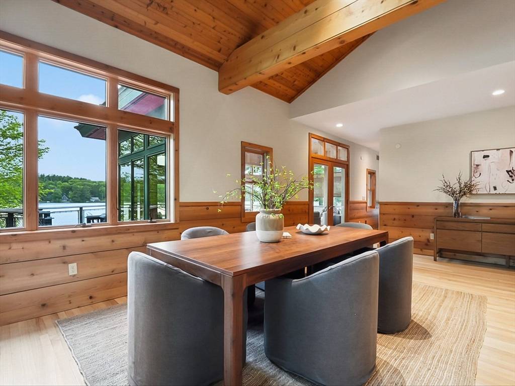 220 Hemlock Path Sturbridge, MA 01518